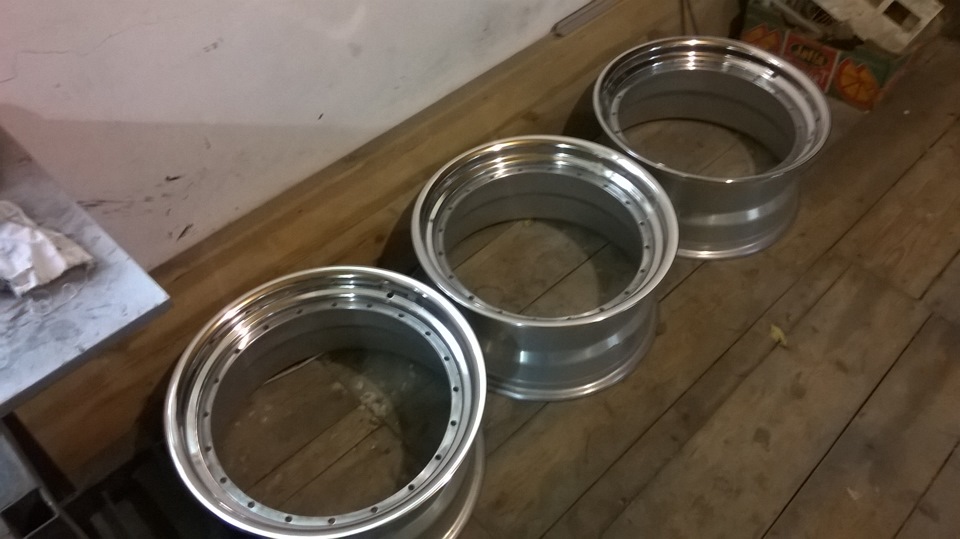 Відновлення AMG MONOBLOCK II 18 2 TLG. W 140 1