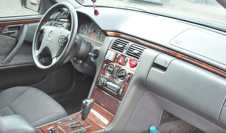 w 210 200 kompressor 2001 GANSTER CAR 4