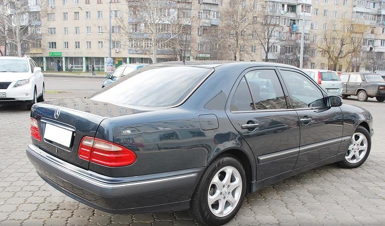 w 210 200 kompressor 2001 GANSTER CAR 2