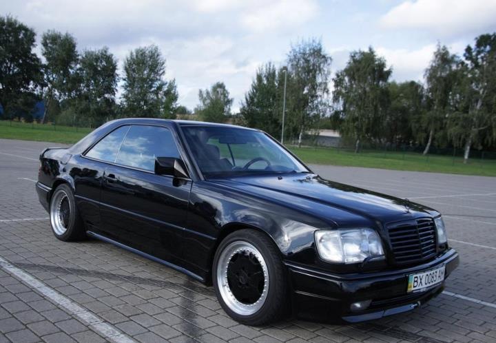 LUXURY OF MERCEDES-BENZ COUPES 2012 Riga 5