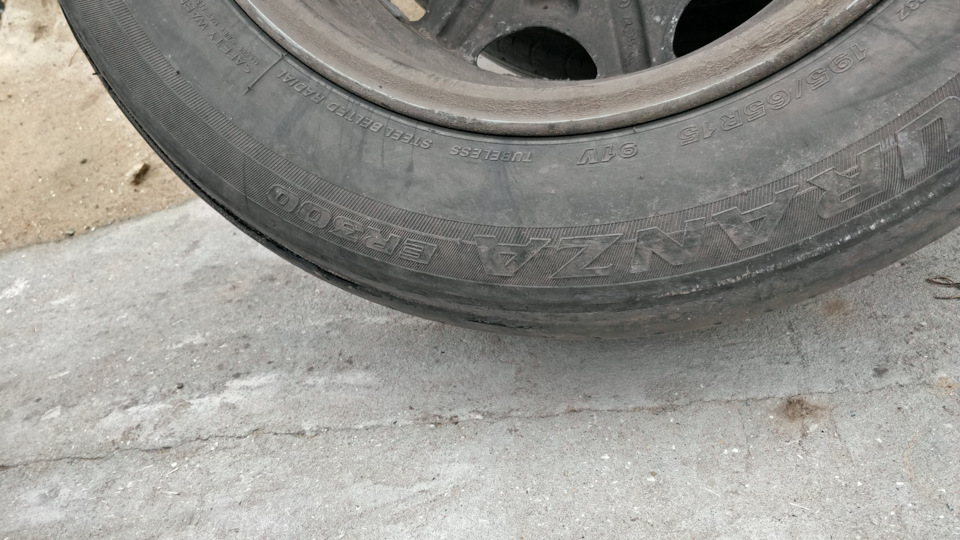 Покришки BRIDGESTONE Turanza T001 195/65R15 91V 2