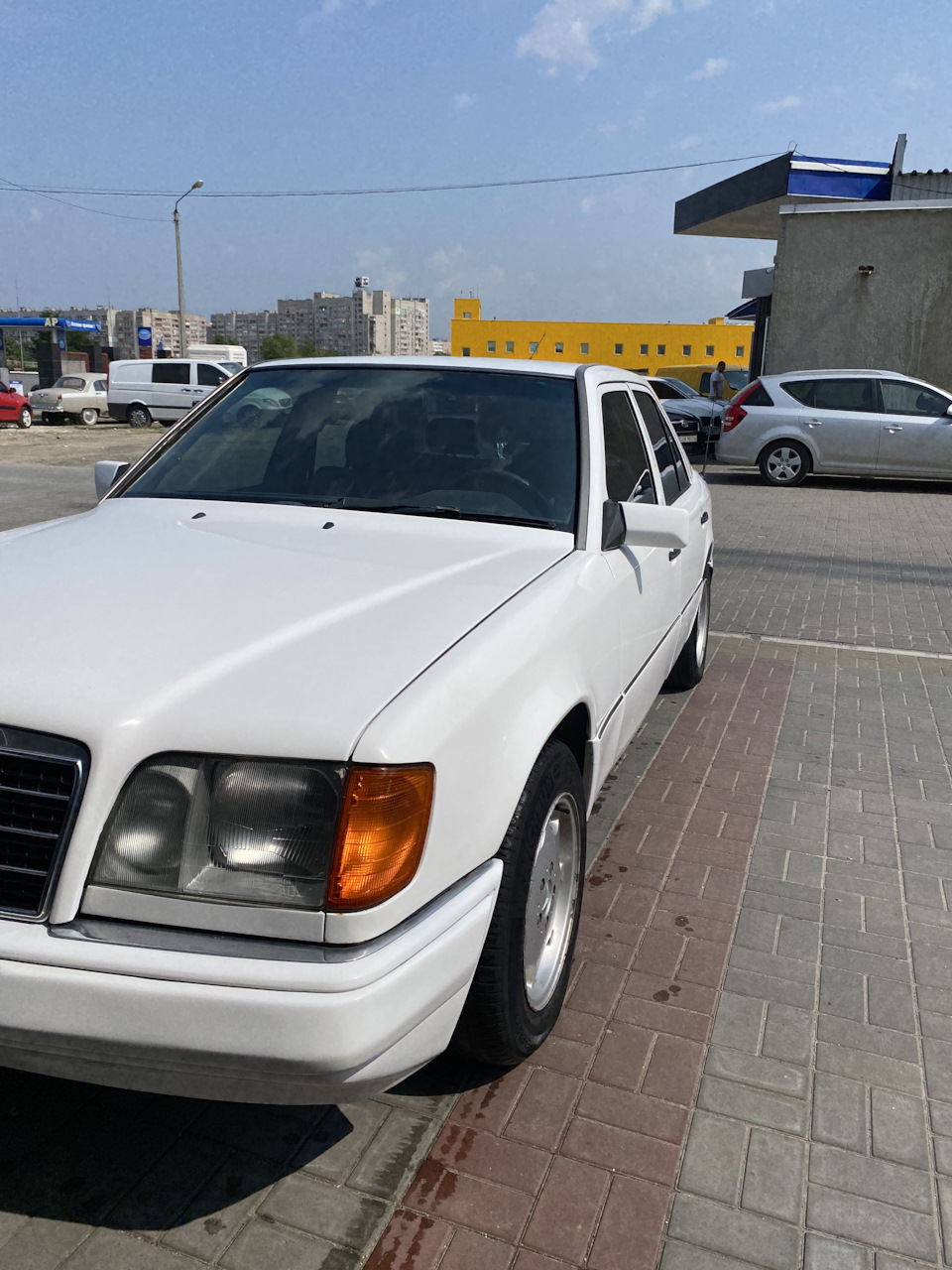 W124 едет на газу, но не едет на бензине Часть 2 1