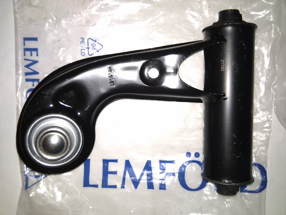 Заміна важелів по правій стороні, пружин та амортизаторів 3