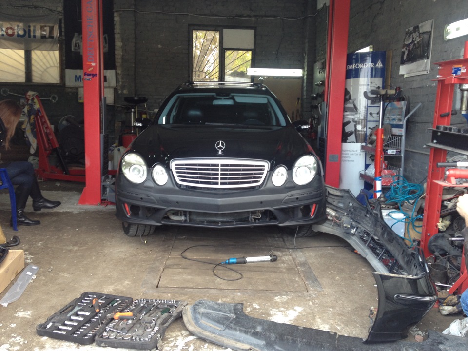 Прикладка бампера W211 E63 AMG Look 3