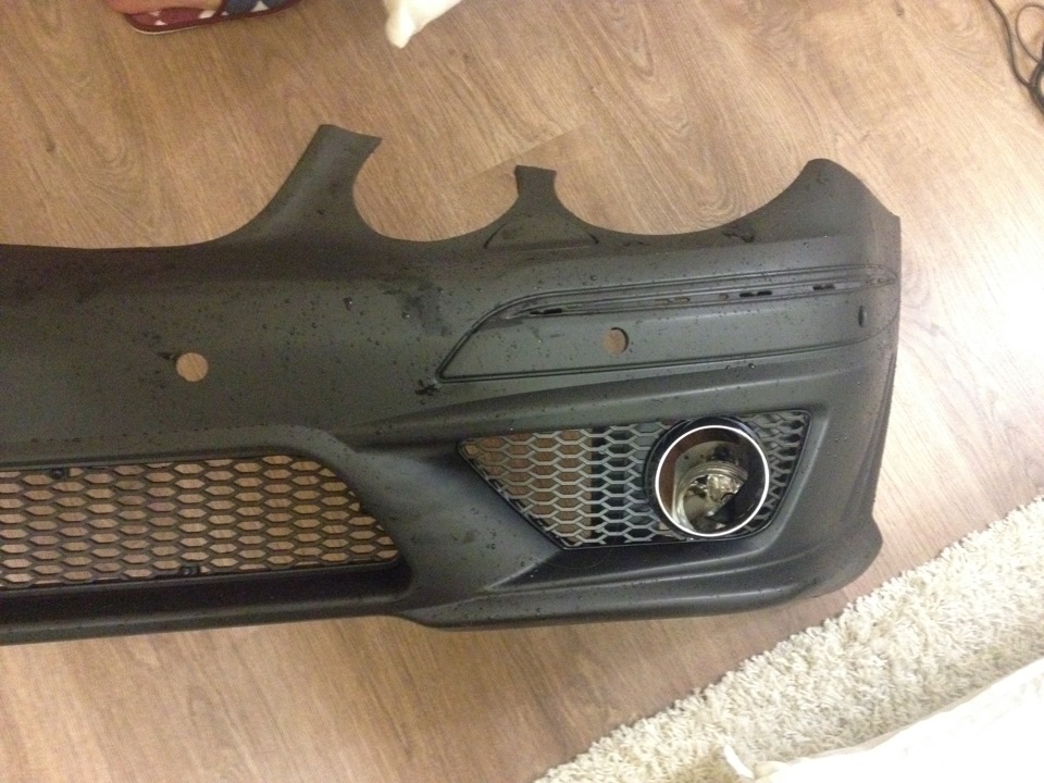 SALE! бампер E63 AMG look W211 1