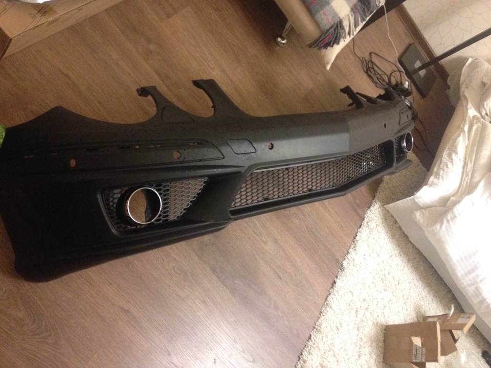 SALE! бампер E63 AMG look W211 2