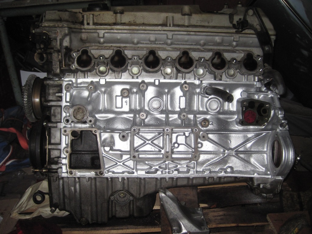 М104. Фарбування блоку циліндрів 1
