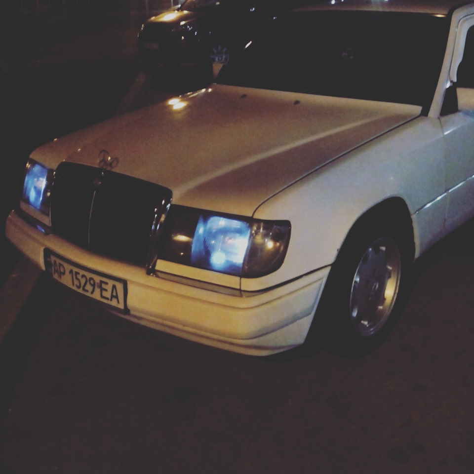 W124 whiteD 1