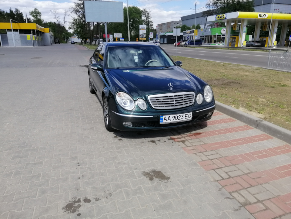 Продаж… Але начебто в добрі руки) 3