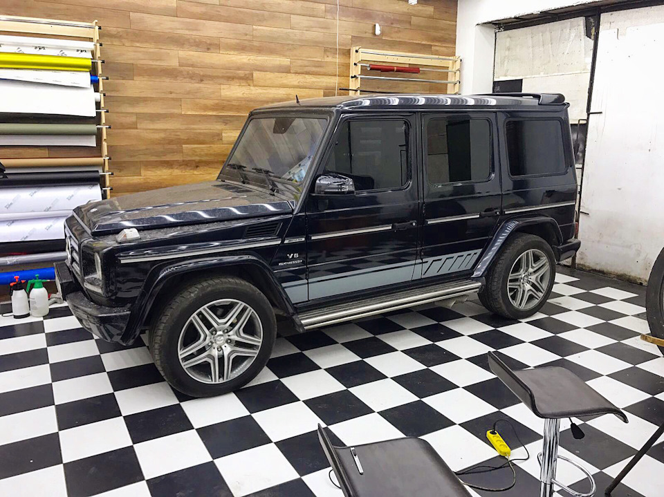 Наклейка AMG Edition 1