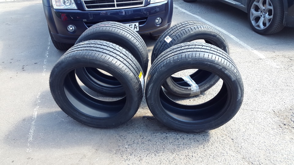 Літня гума 315/40R21 3