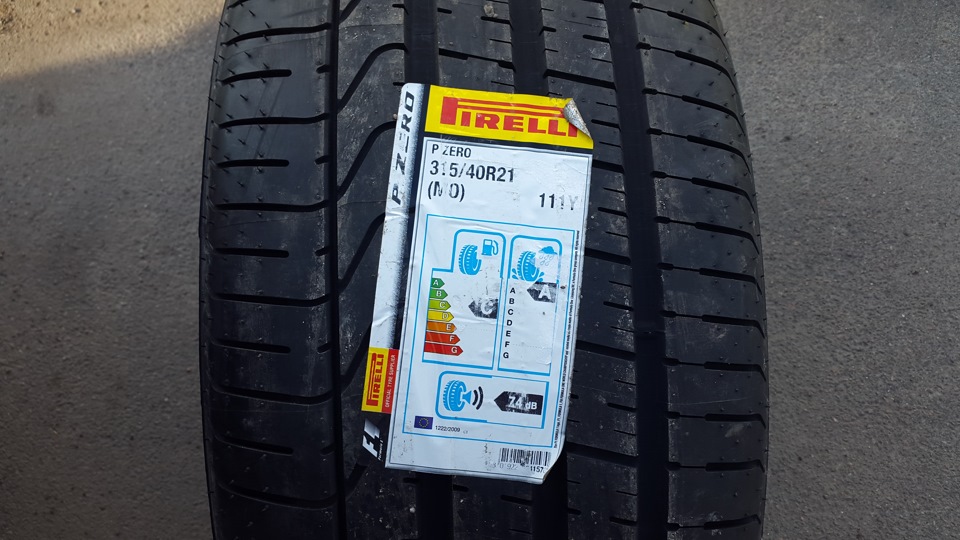 Літня гума 315/40R21 2