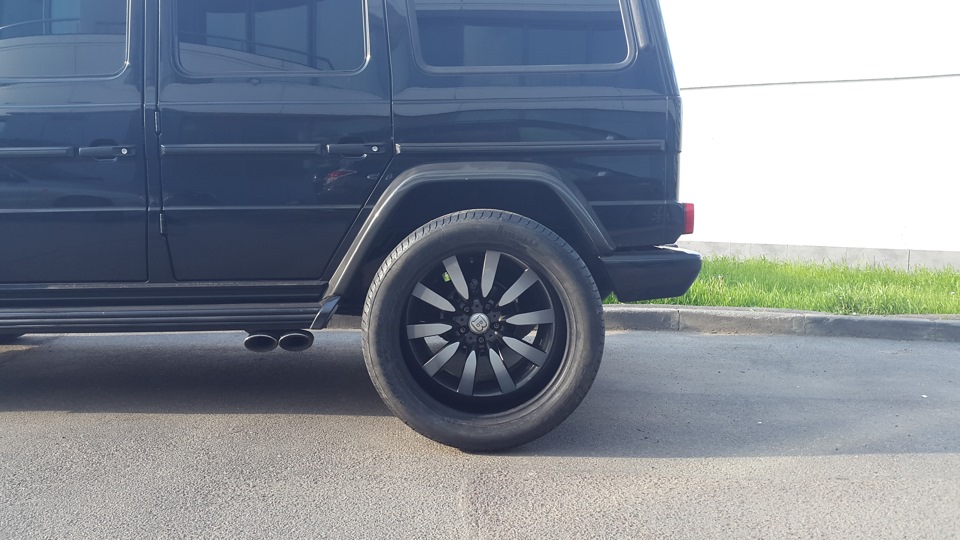 Літня гума 315/40R21 5