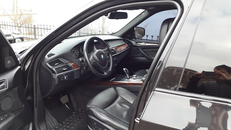 Порівняльний тест: БМВ Х5 та Мерседес G500 5