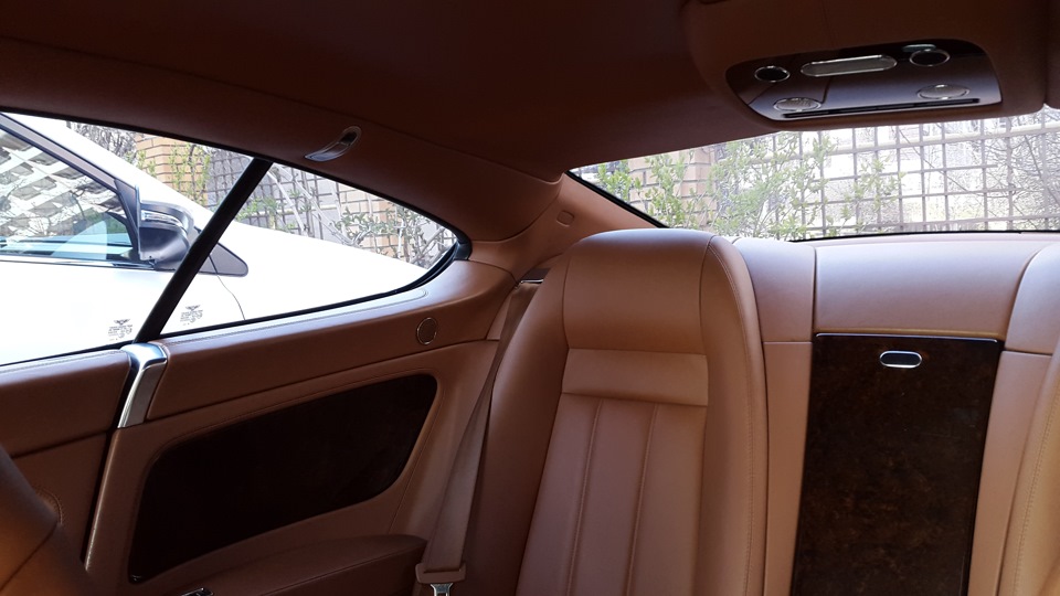Тест Bentley Continental проти G500 4
