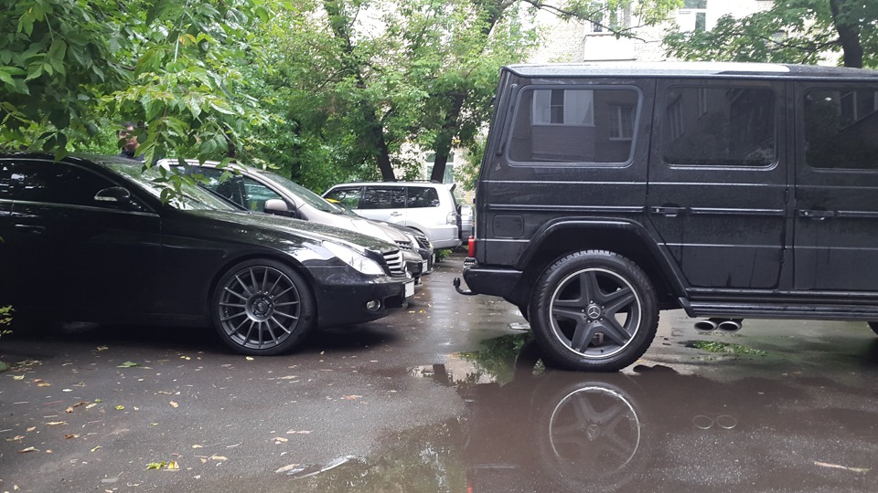 Порівняння G500 і CLS500 1