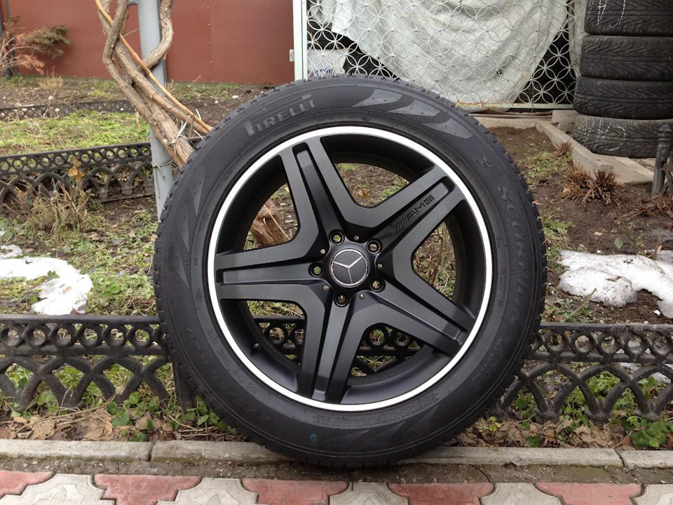 І все ж AMG! Куди без них? R19! 1
