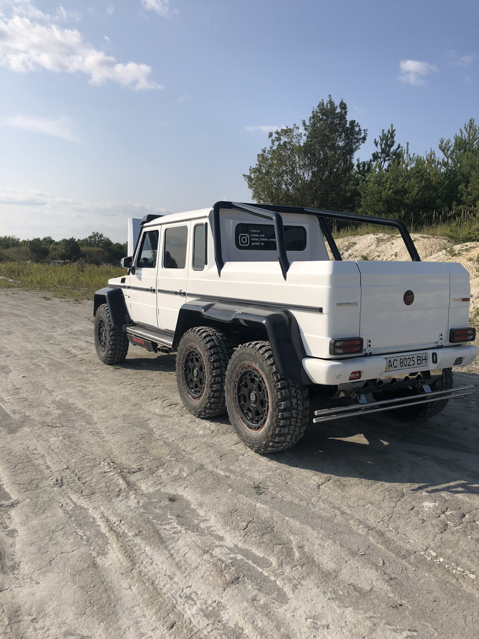 Огляд нашого переробленого Mercedes w463 6х6 Brabus 3