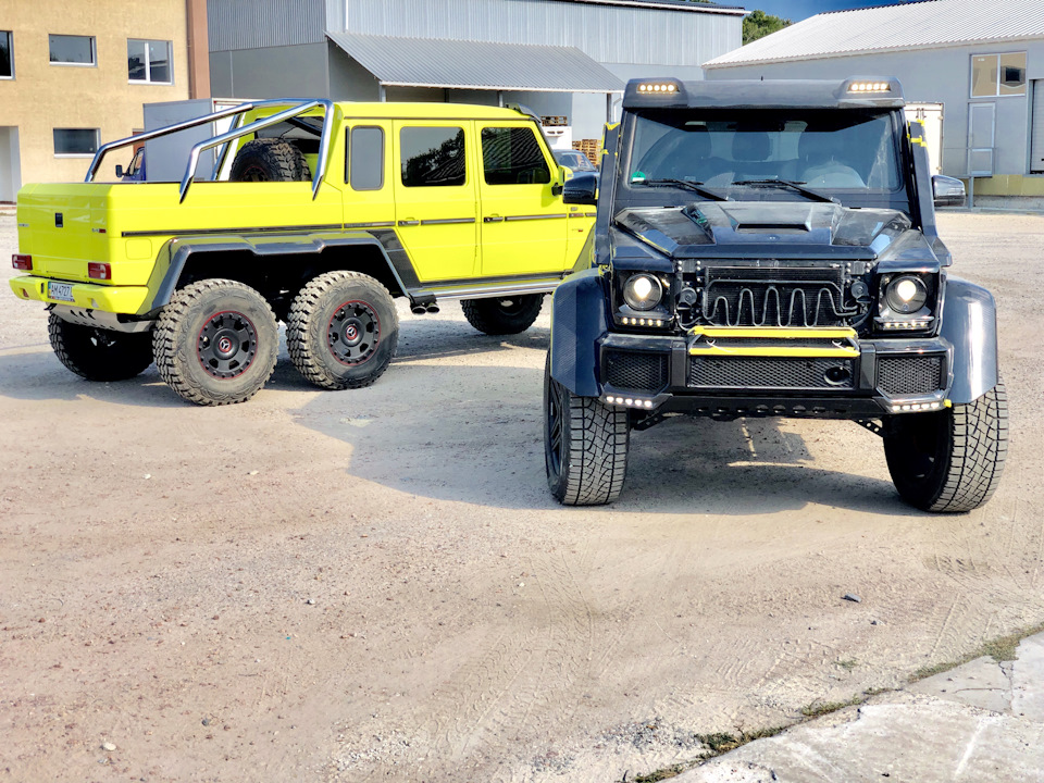Пару фоток двох красенів 3