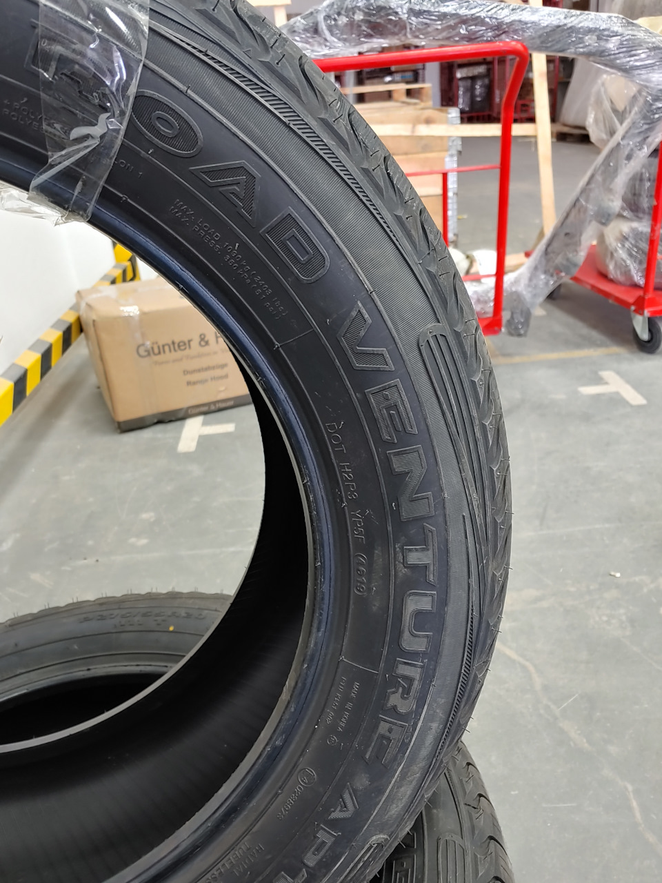 Літні Шини Kumho Road Venture APT KL51 4