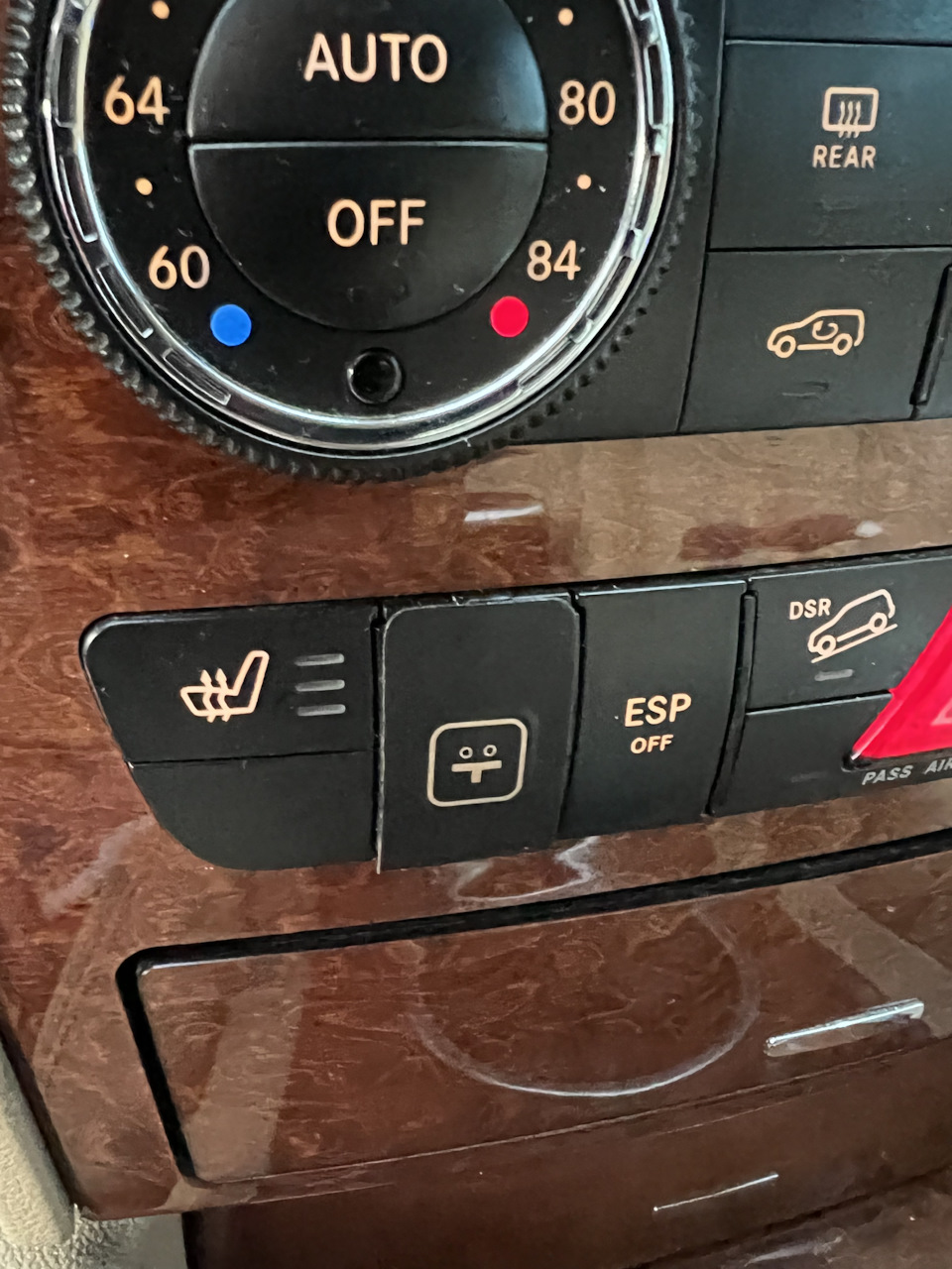 Підсвітка салону як на GLS 4