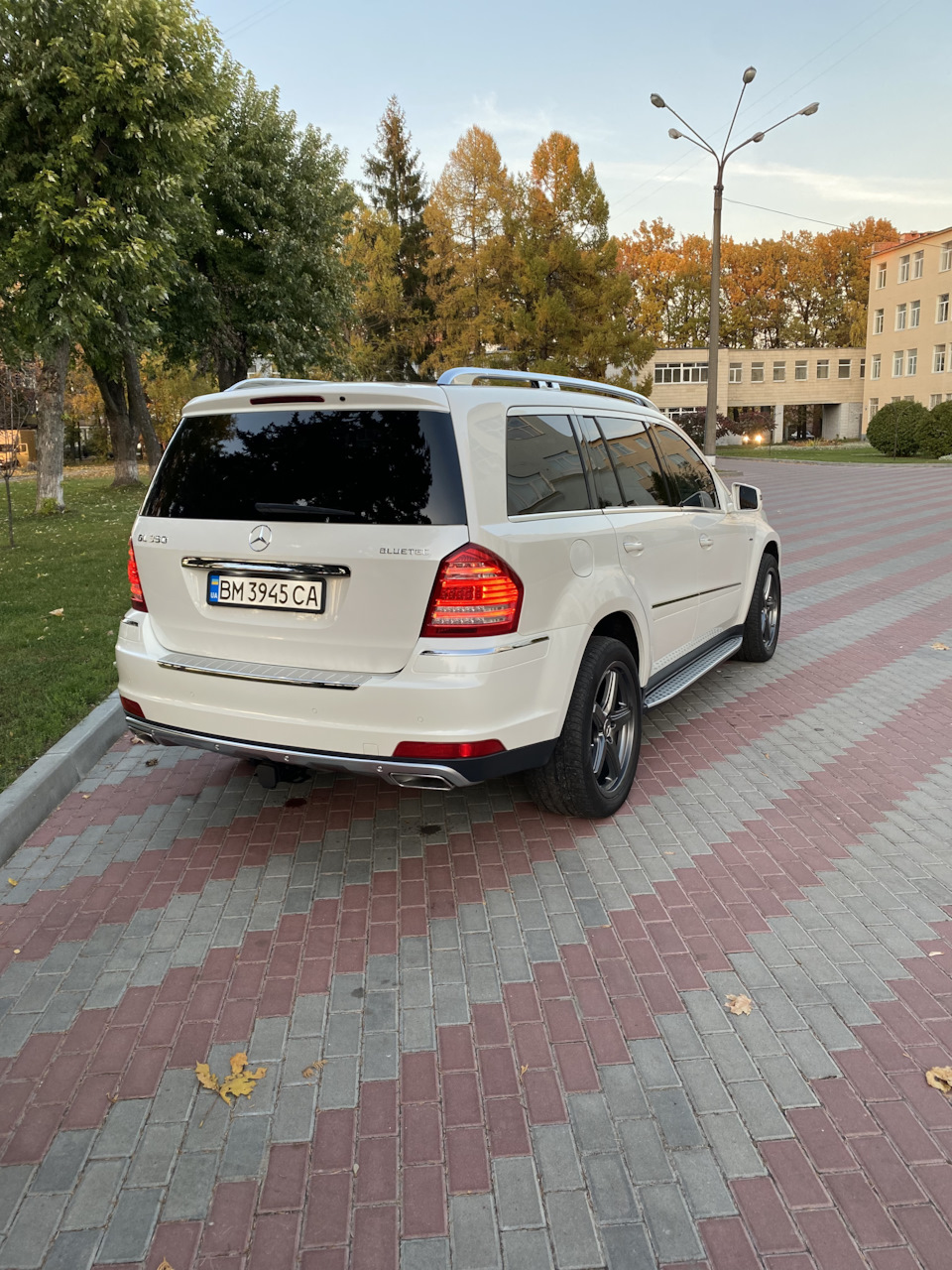Пройшли твердим воском і натерли шкіру!))) 4