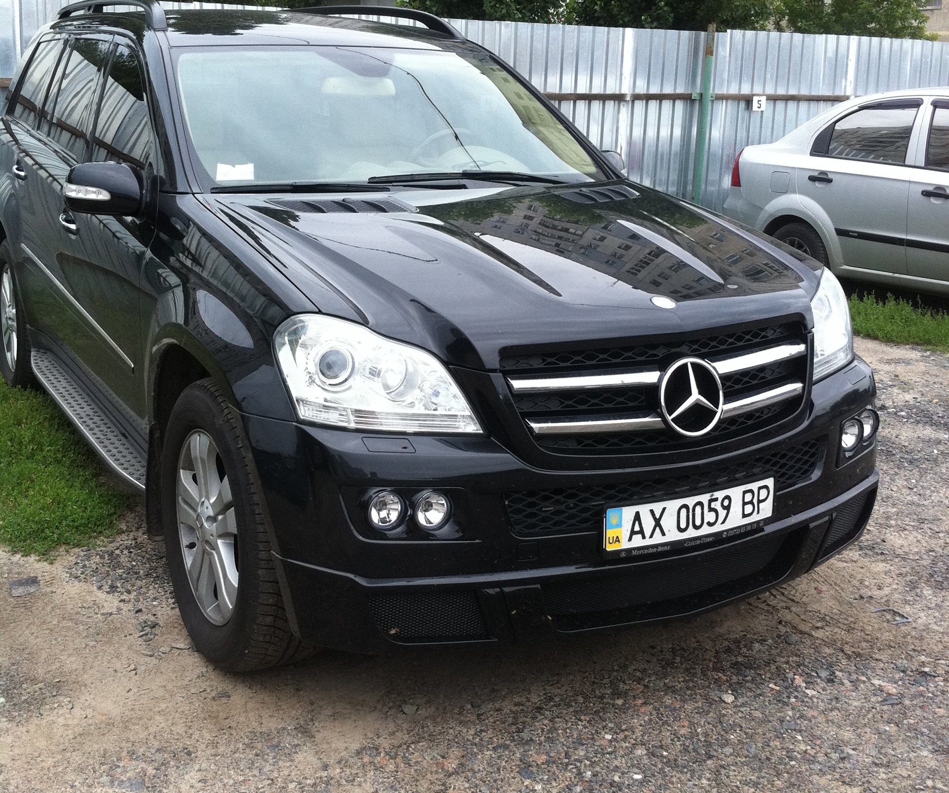 бампер и туманки BRABUS 2