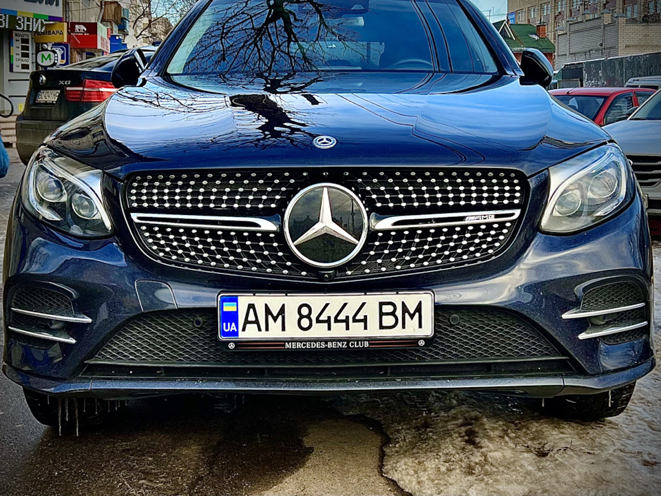 Рамки номерного знака Mercedes-Benz Club! 5