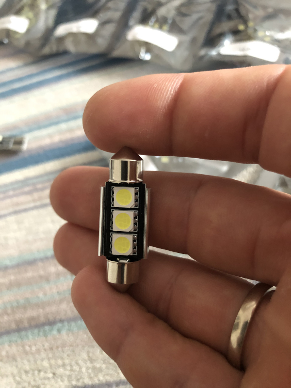 Led в салонні світильники 5