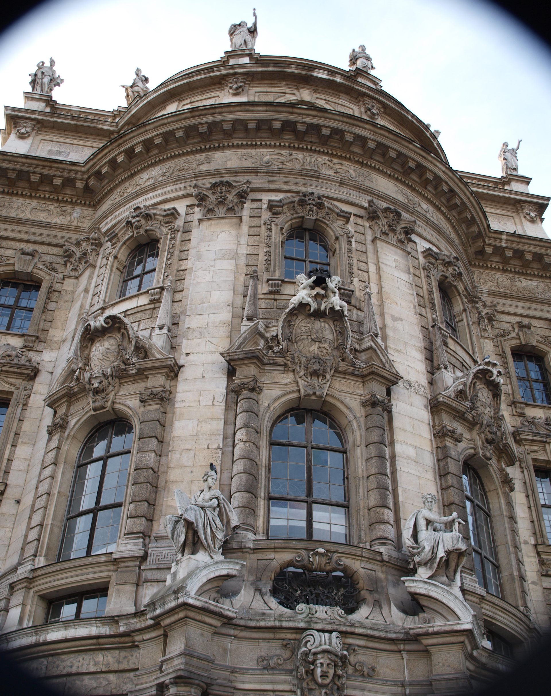 Bavaria Hauptstadt München partie Drittel 4
