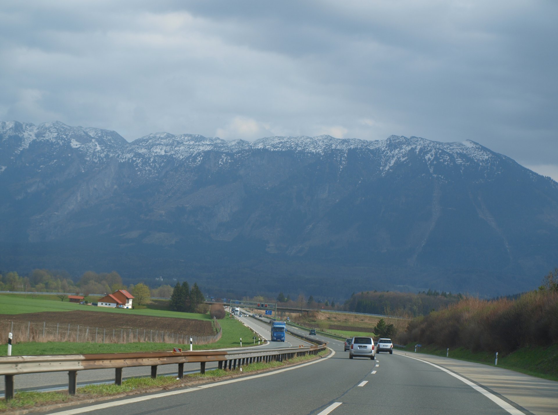 Österreich. 4