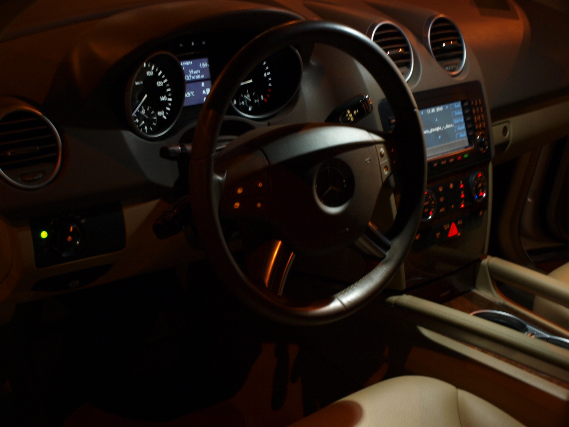 photo of the interior 1