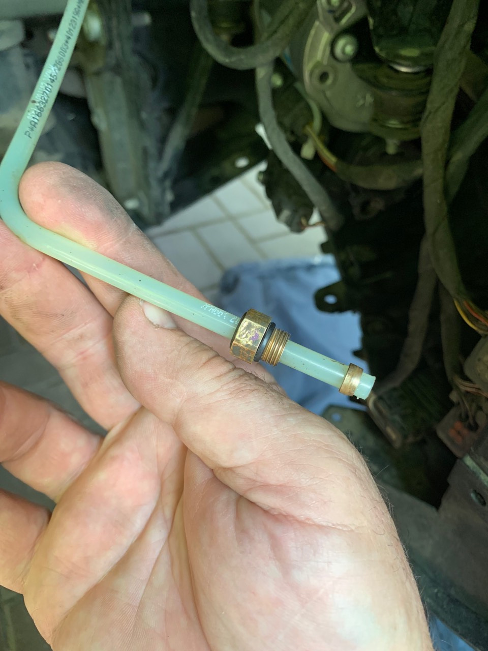компресор пневмопідвіски 1