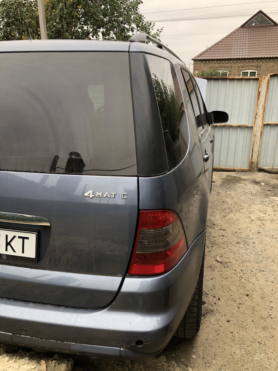 Приклеїв букву 1