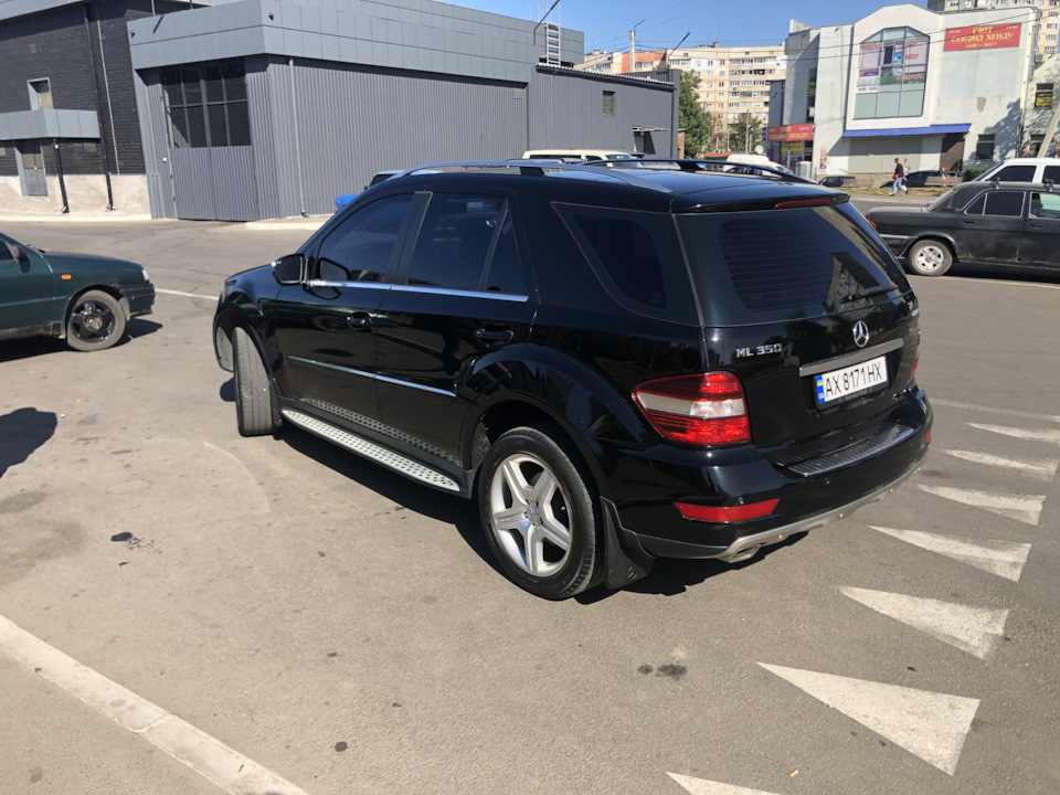 Перевзулися AMG/// 3