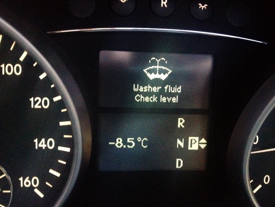Помилка Недостатньо рідини омивача 1