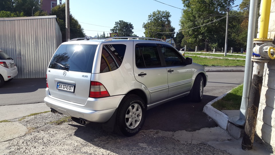 Спойлер на Mercedes 163 3