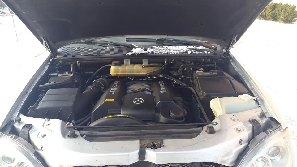 Заміна мастила + свічки запалювання Mercedes Benz ML430