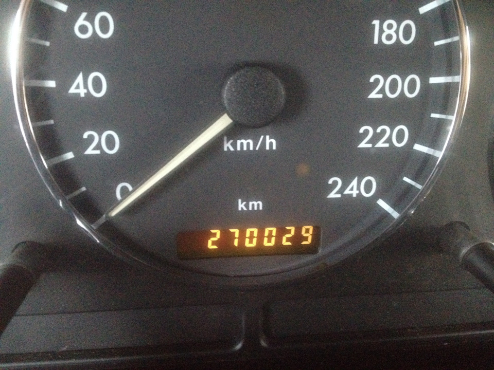 W163 v8 Mercedes 2