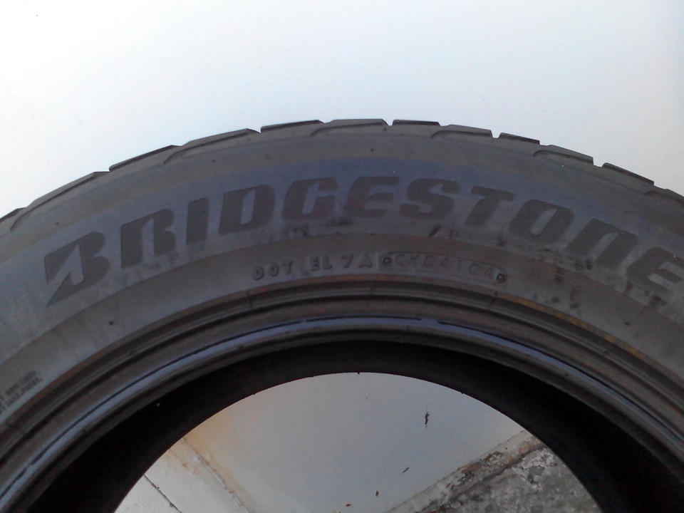 Літні шини Bridgestone Dueler H/P 680 (285/50 R18) 3