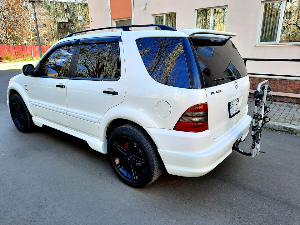 Велобагажник Thule HangOn 972 2