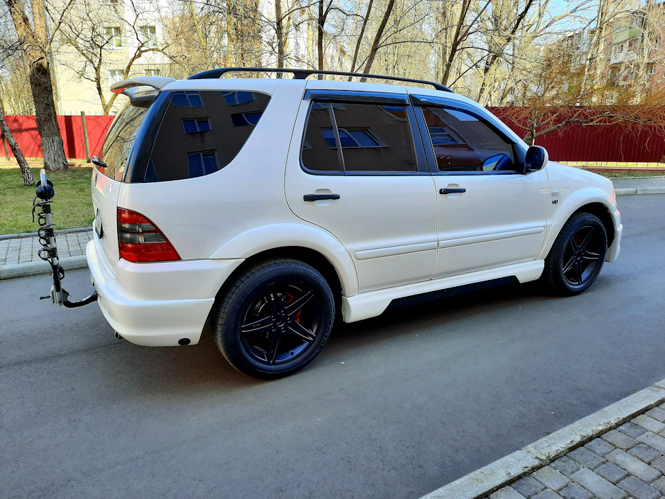 Велобагажник Thule HangOn 972 1