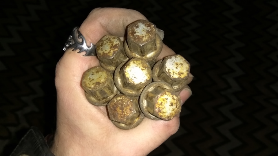 Колісні болти. 1