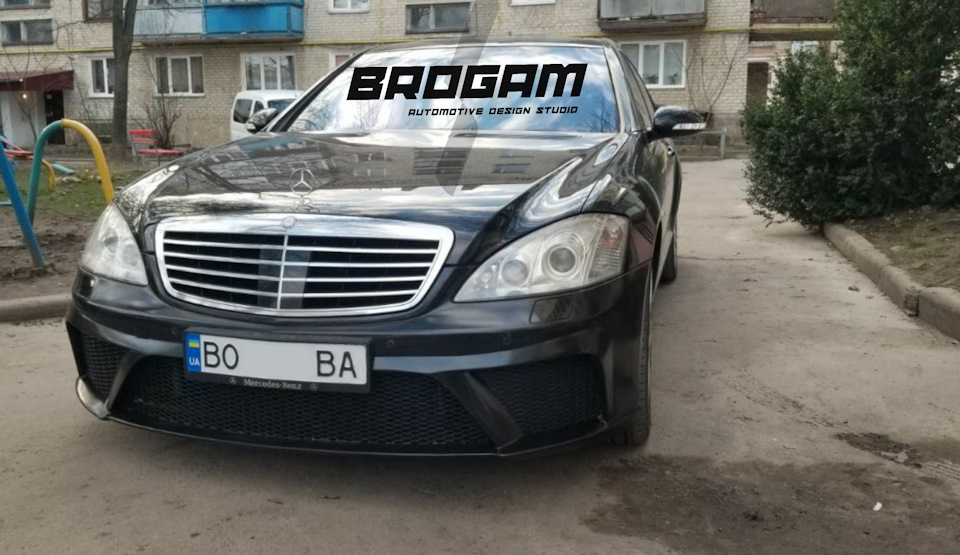 Бампер на машині 1
