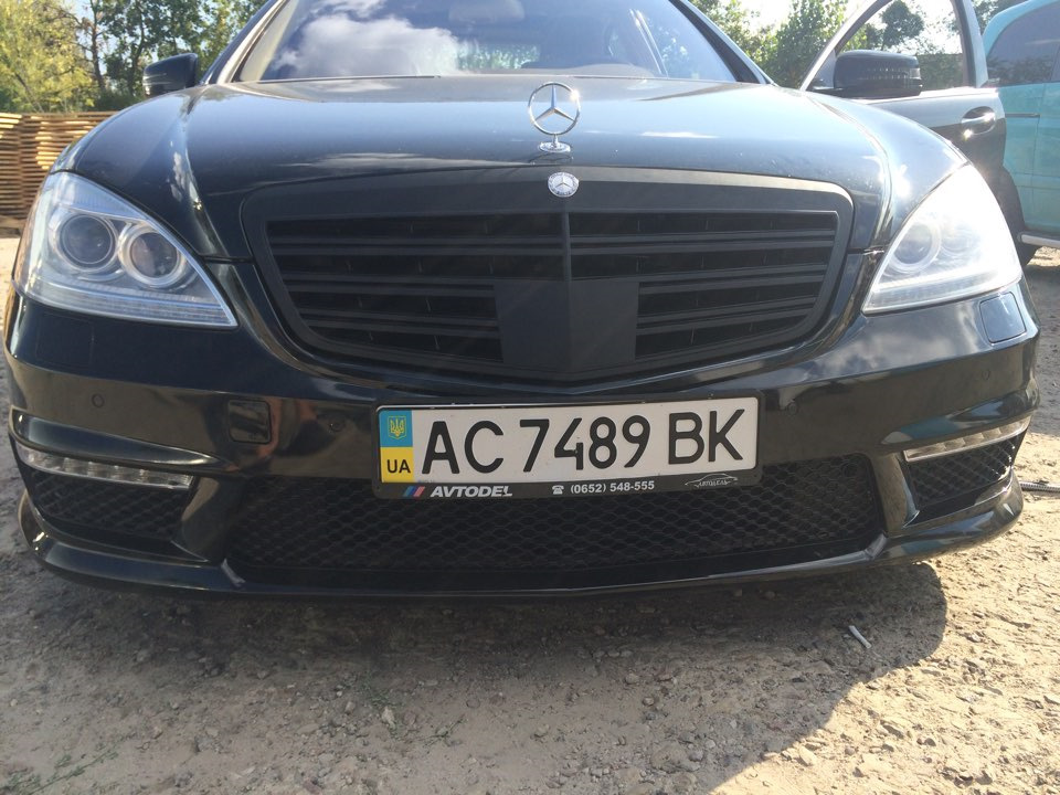 Рестайлінг AMG+ решітка рестайлінг стиль Brabus w222 4
