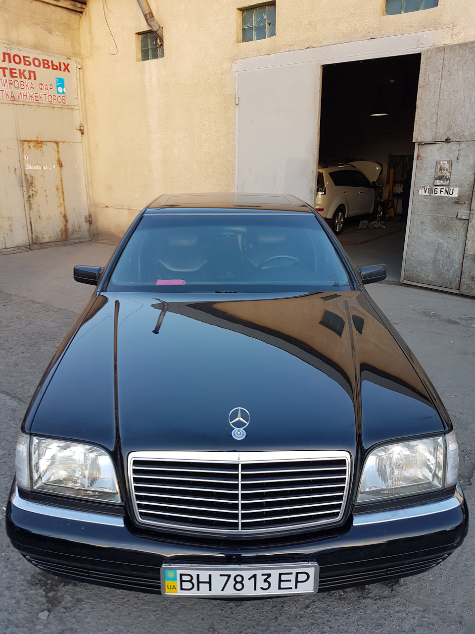 Не заводиться на жарі, w140 1