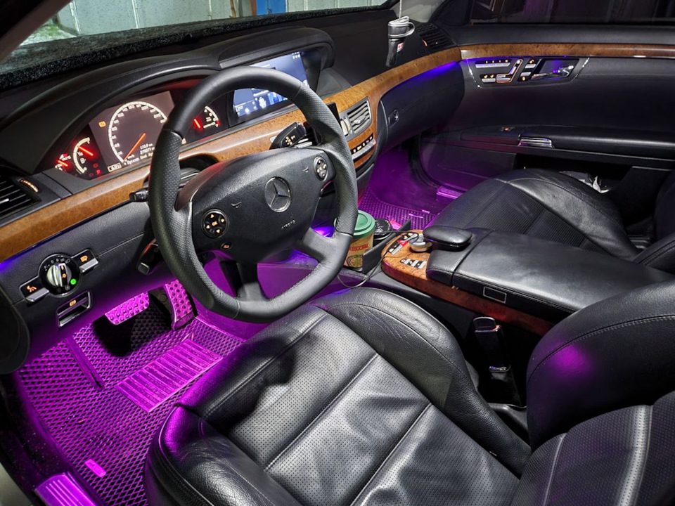 Салон s63 AMG 1