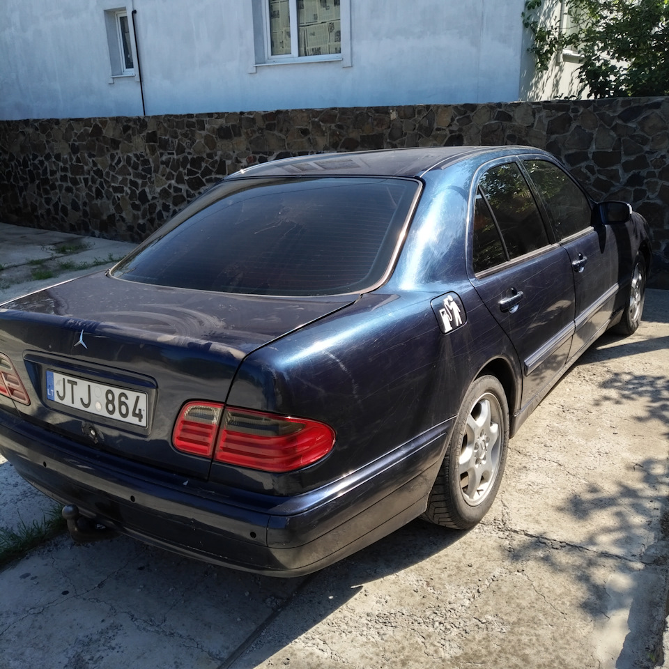 Донор є 1