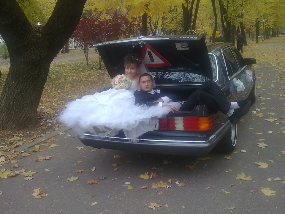 Ах, це весілля, весілля ... Частина друганезручно якось відмовити))) 4