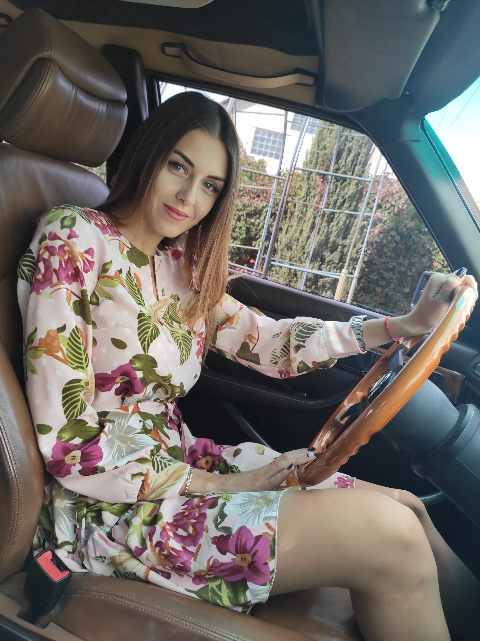 Дочка отримала права. 1